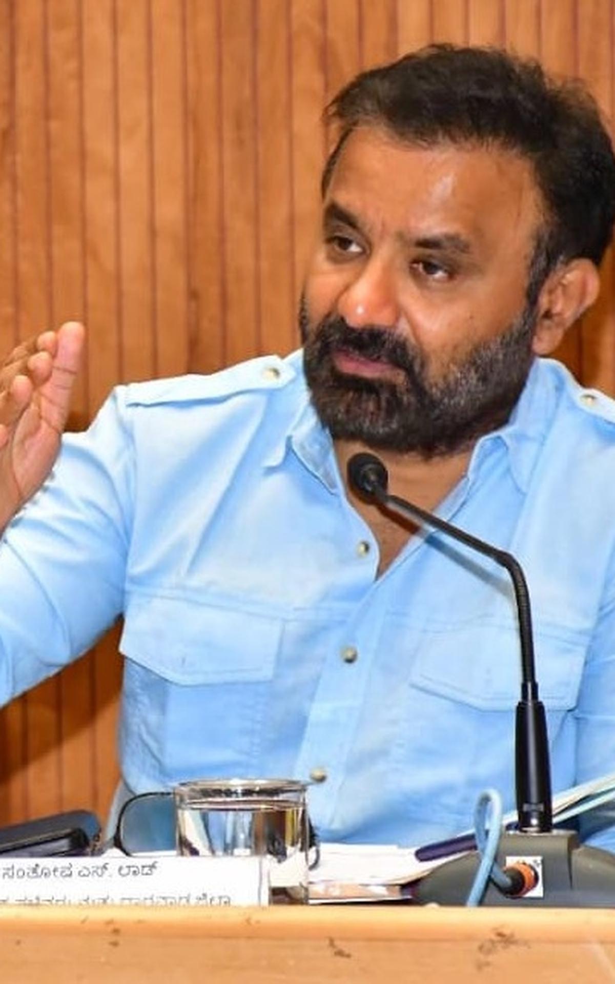 Santosh ಎಸ್. Lad